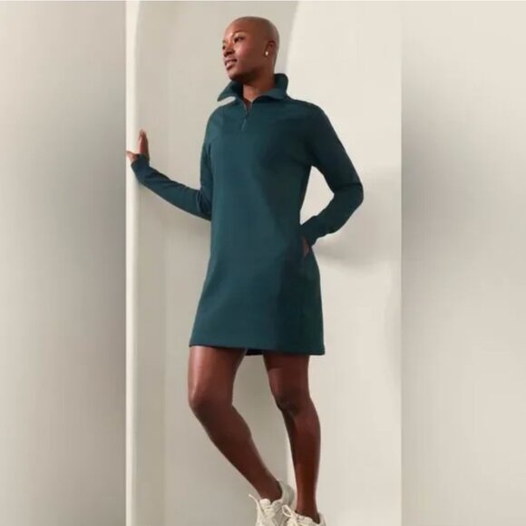 NWT Athleta Cozy Karma 1/2 Zip Dress in color Cypress - Picture 1 of 8